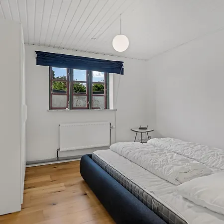 With Beautiful Views, Wilderness Bath And Activity Holiday home